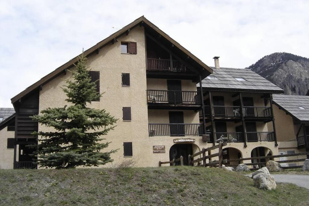 Loue Studio De Vacances Renove A Неваш Экстерьер фото